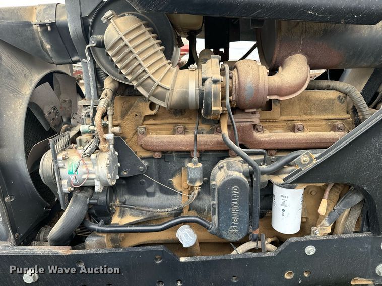 image for item EG9969 2002 New Holland TV140 bi-directional tractor