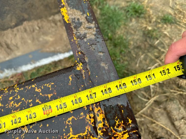 image for item EG9975 Box blade