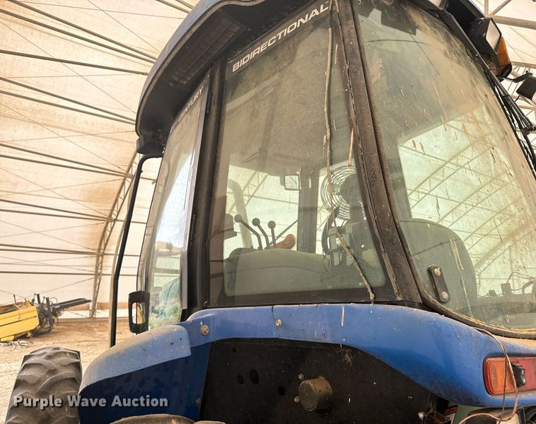 image for item EG9980 2002 New Holland  TV140 bi-directional tractor