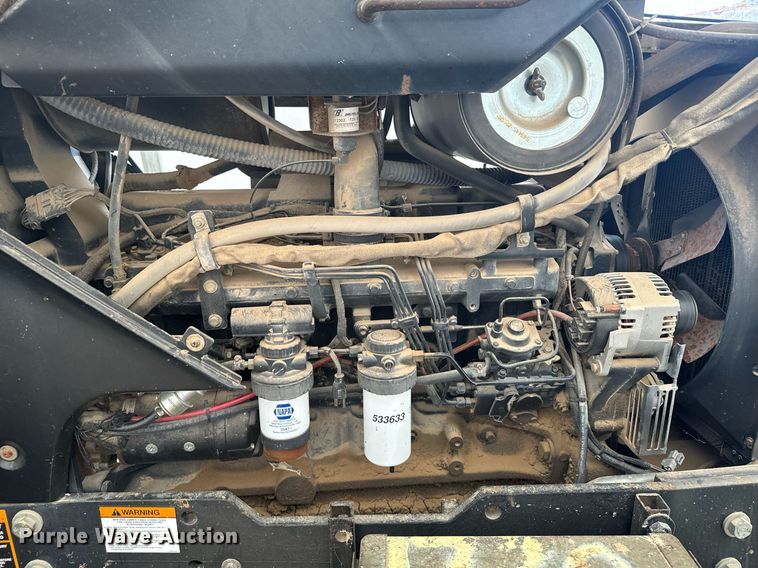 image for item EG9980 2002 New Holland  TV140 bi-directional tractor