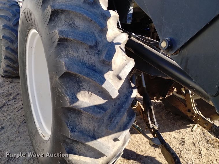 image for item EG9980 2002 New Holland  TV140 bi-directional tractor