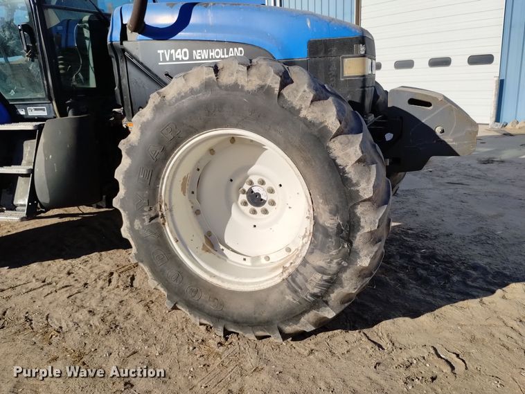 image for item EG9980 2002 New Holland  TV140 bi-directional tractor
