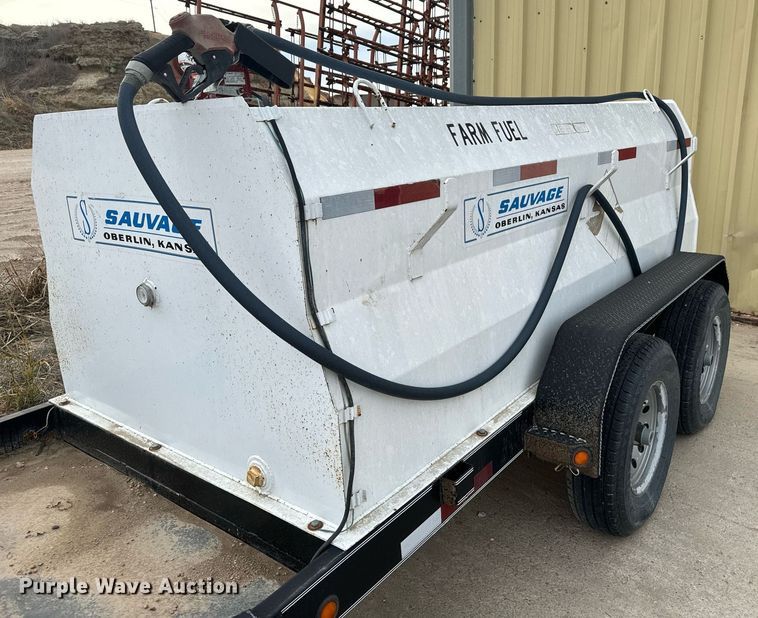 image for item EG9981 East Texas fuel trailer