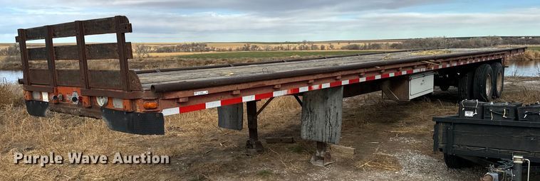 image for item EG9987 1972 Transcraft TH-40 flatbed trailer