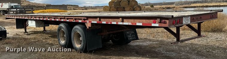 image for item EG9987 1972 Transcraft TH-40 flatbed trailer