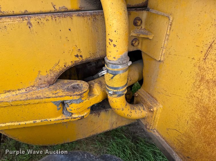 image for item EG9994 1970 Caterpillar 950 wheel loader