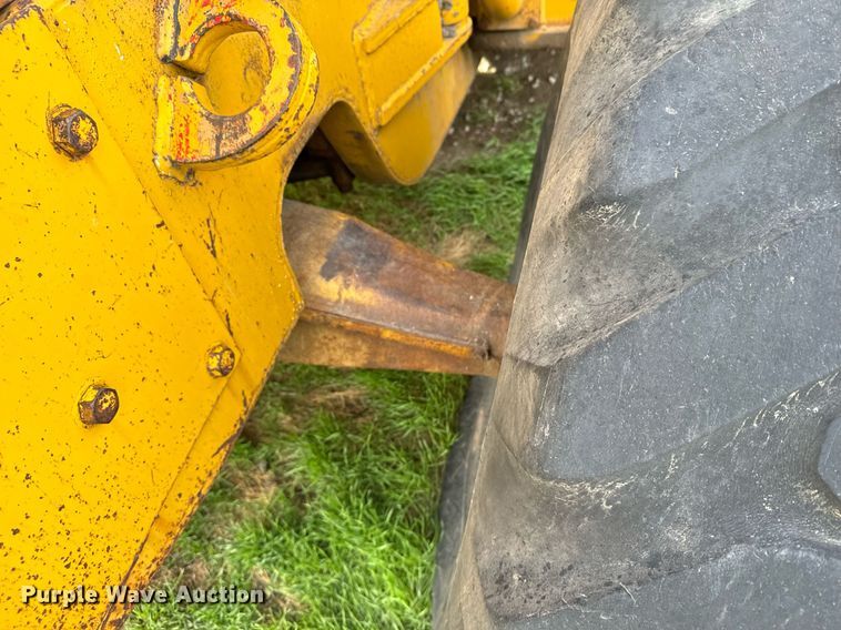 image for item EG9994 1970 Caterpillar 950 wheel loader