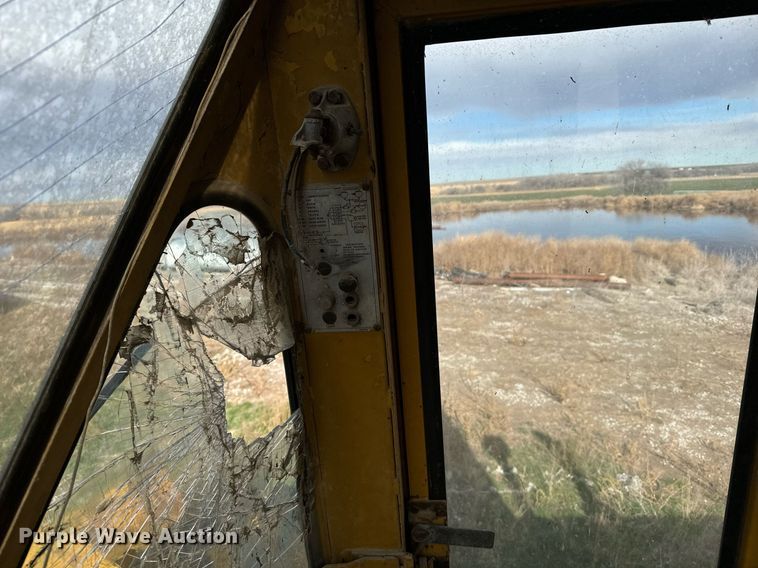 image for item EG9994 1970 Caterpillar 950 wheel loader