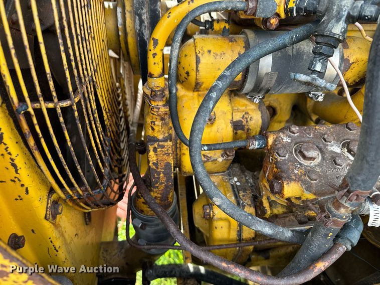 image for item EG9994 1970 Caterpillar 950 wheel loader