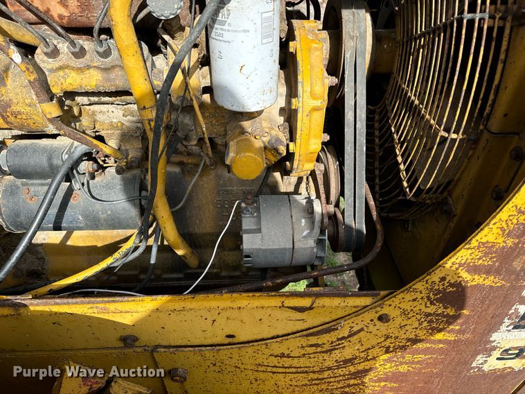 image for item EG9994 1970 Caterpillar 950 wheel loader