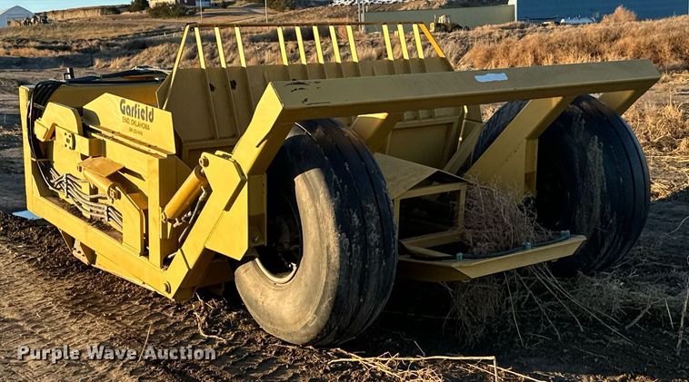 image for item EG9995 2001 Garfield 1150 scraper