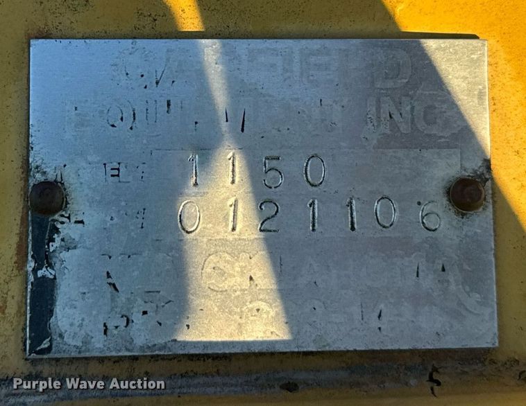 image for item EG9995 2001 Garfield 1150 scraper