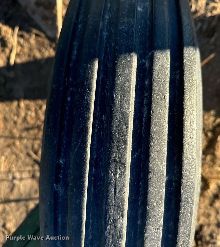 image for item EG9998 John Deere  4600 twelve bottom two-way plow