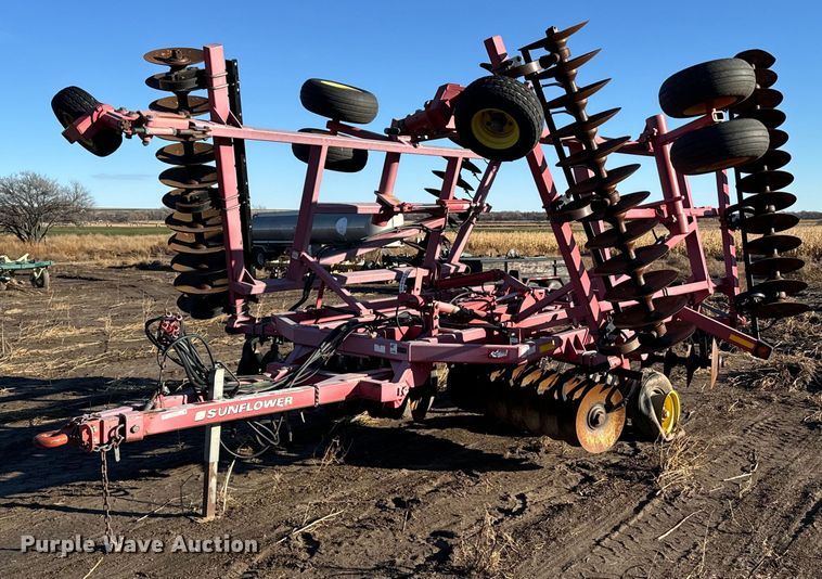 image for item EH0003 Sunflower 833-27 double off-set disk