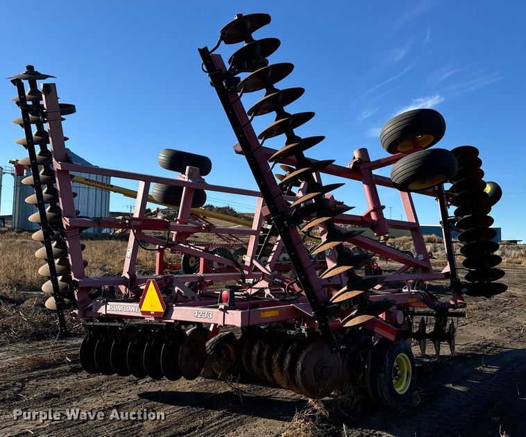 image for item EH0003 Sunflower 833-27 double off-set disk