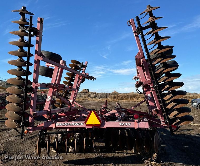 image for item EH0003 Sunflower 833-27 double off-set disk