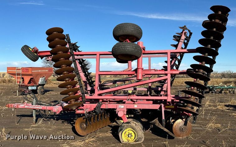 image for item EH0003 Sunflower 833-27 double off-set disk