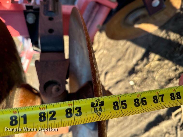 image for item EH0003 Sunflower 833-27 double off-set disk