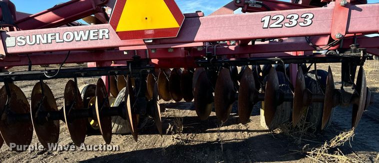 image for item EH0003 Sunflower 833-27 double off-set disk