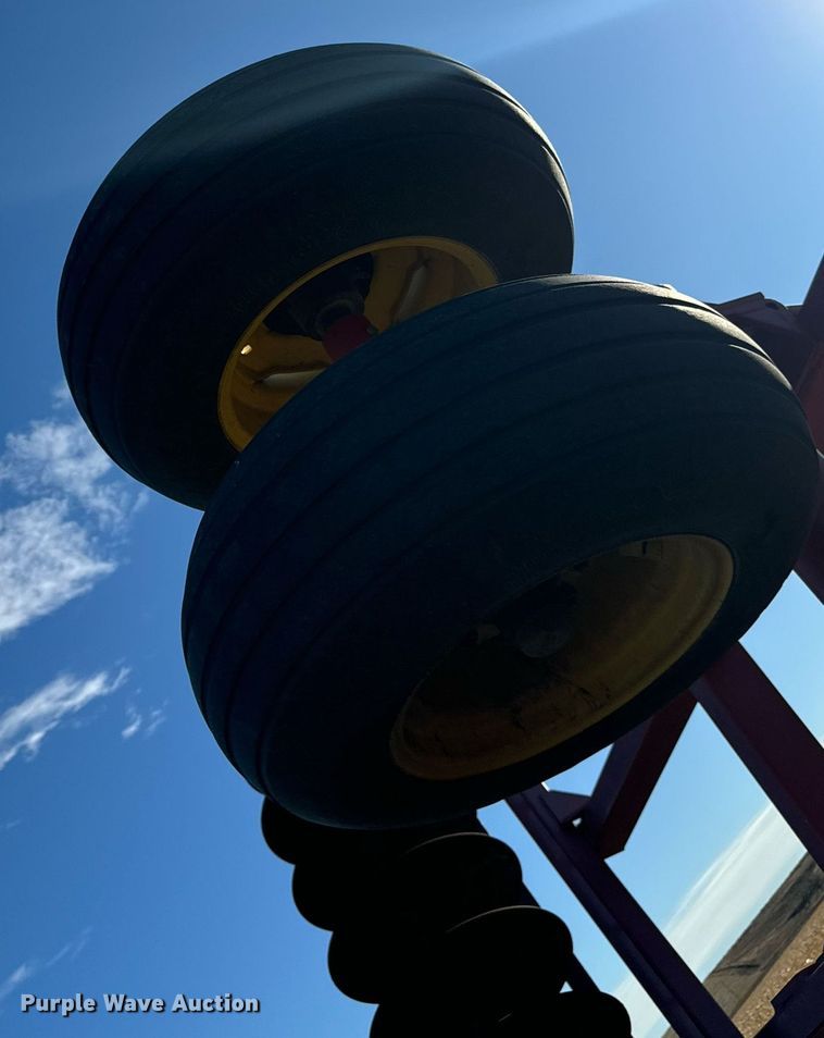 image for item EH0003 Sunflower 833-27 double off-set disk