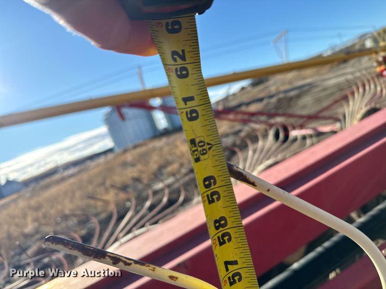 image for item EH0004 2013 Farm King hay rake