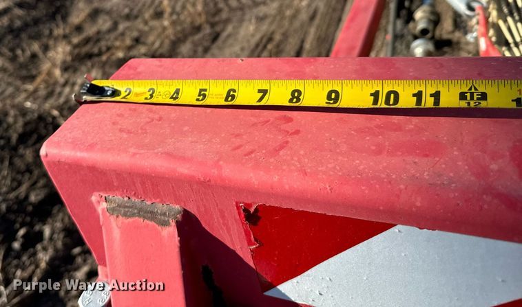 image for item EH0004 2013 Farm King hay rake