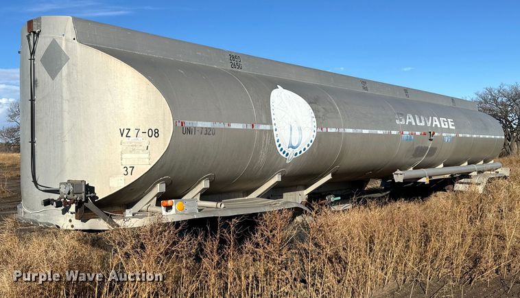 image for item EH0006 1972 VIM STD tank trailer