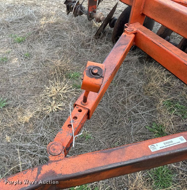 image for item EH0008 Miller off-set disk