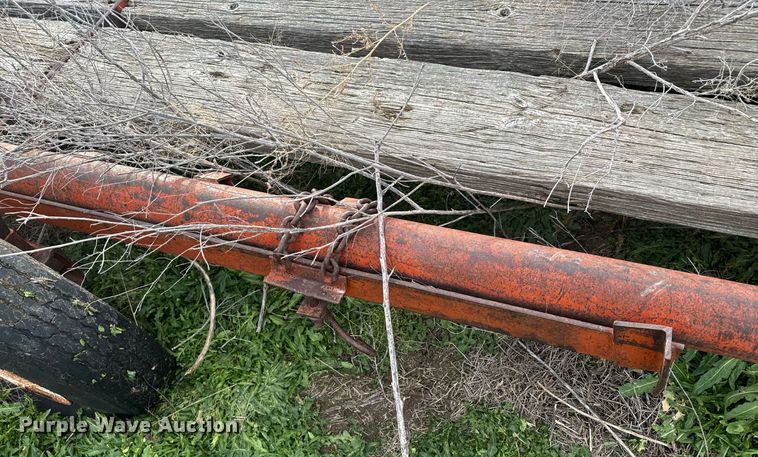 image for item EH0016 Donahue implement carrier