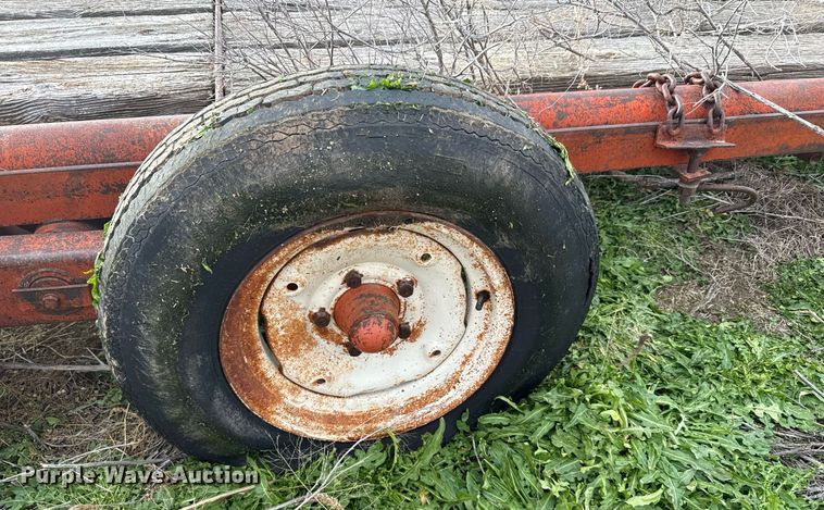 image for item EH0016 Donahue implement carrier