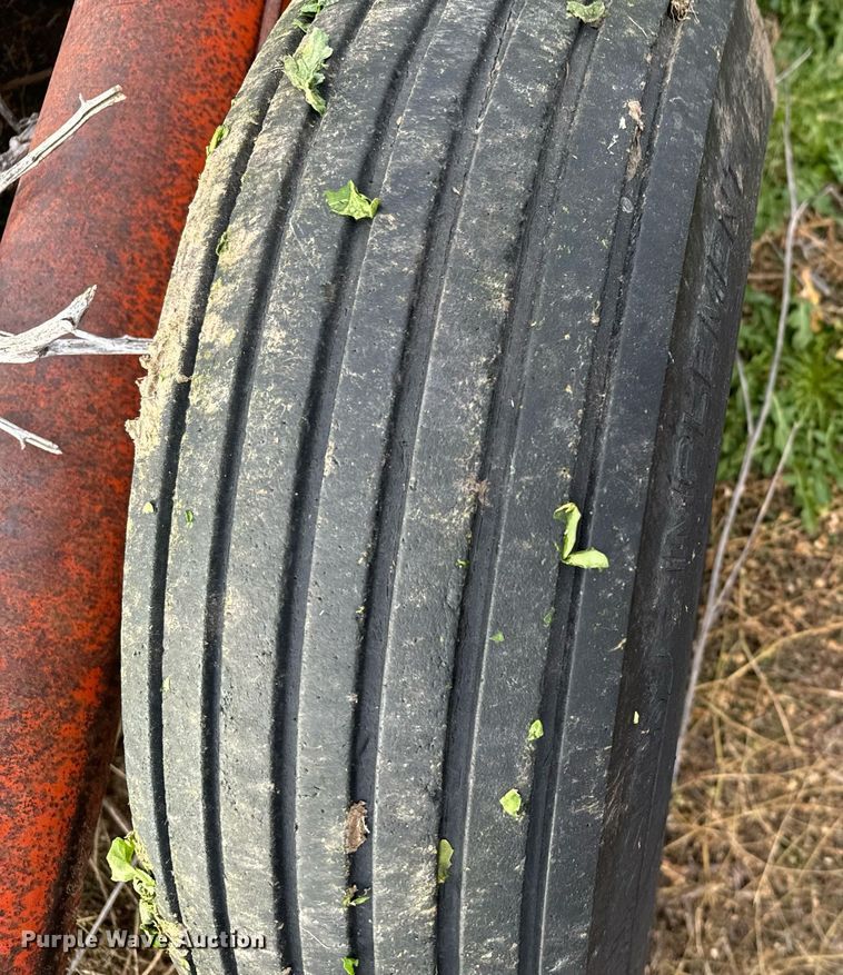 image for item EH0016 Donahue implement carrier