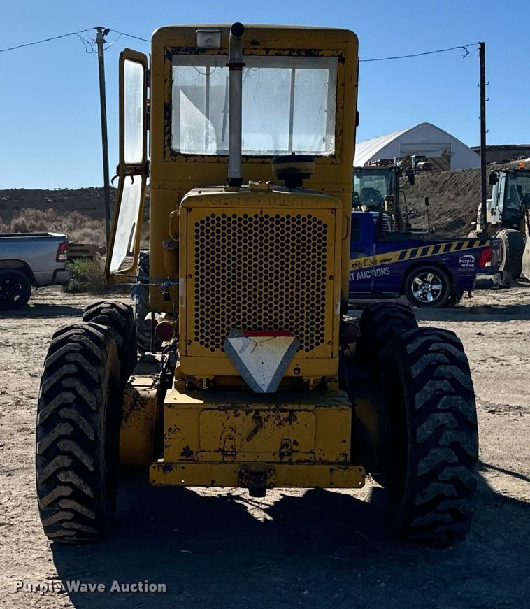 image for item EH0017 1965 Caterpillar  120 rigid frame motor grader