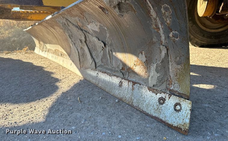 image for item EH0017 1965 Caterpillar  120 rigid frame motor grader