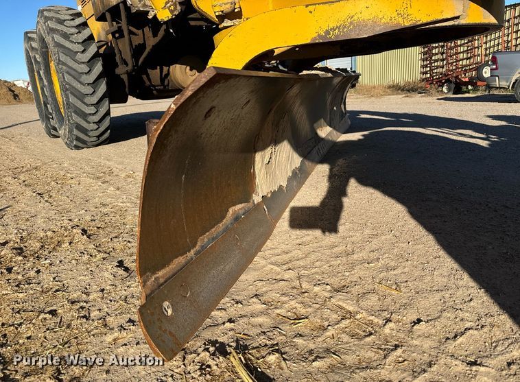 image for item EH0017 1965 Caterpillar  120 rigid frame motor grader