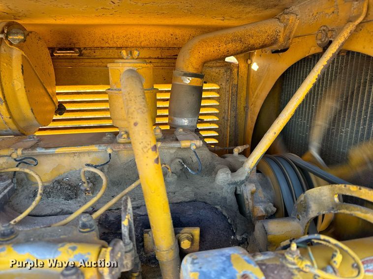 image for item EH0017 1965 Caterpillar  120 rigid frame motor grader