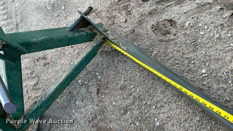 image for item EH0019 Bale spear