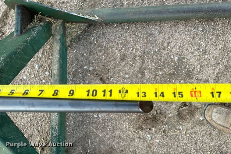 image for item EH0019 Bale spear