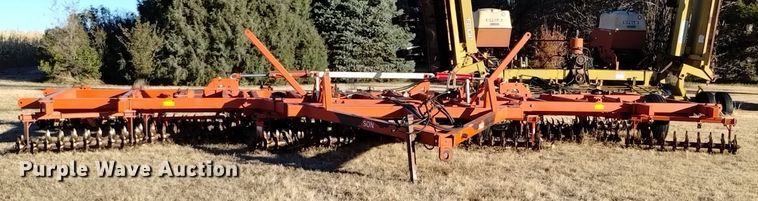 image for item EH0022 Richardson  MT 3-31-5 mulch treader picker