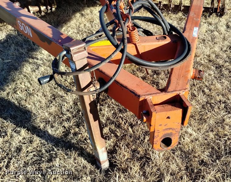 image for item EH0022 Richardson  MT 3-31-5 mulch treader picker