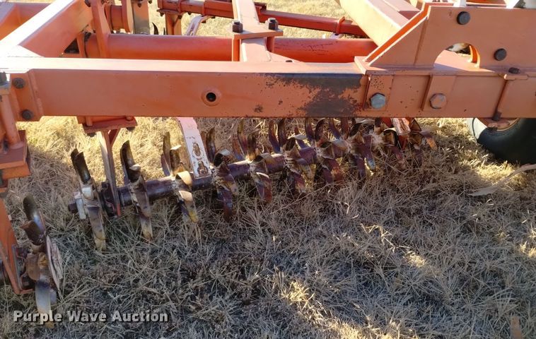 image for item EH0022 Richardson  MT 3-31-5 mulch treader picker