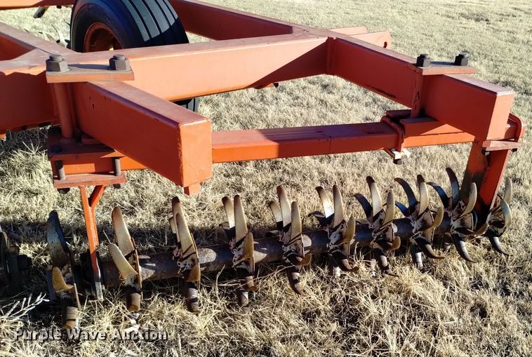 image for item EH0022 Richardson  MT 3-31-5 mulch treader picker