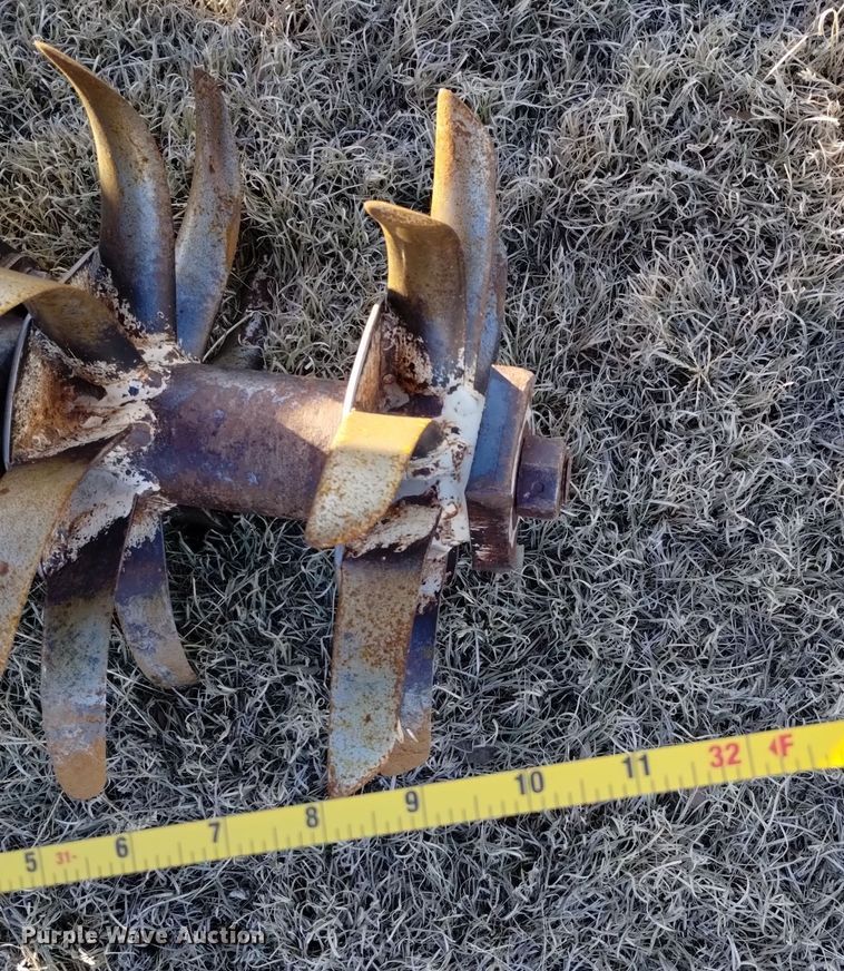 image for item EH0022 Richardson  MT 3-31-5 mulch treader picker