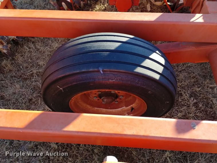 image for item EH0022 Richardson  MT 3-31-5 mulch treader picker