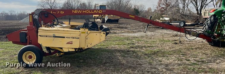 image for item EH2931 New Holland 1475 2300 Series swather / windrower