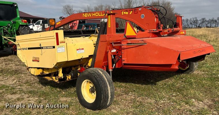 image for item EH2931 New Holland 1475 2300 Series swather / windrower