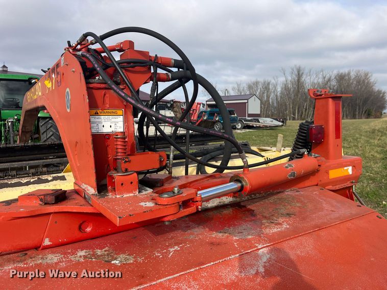 image for item EH2931 New Holland 1475 2300 Series swather / windrower