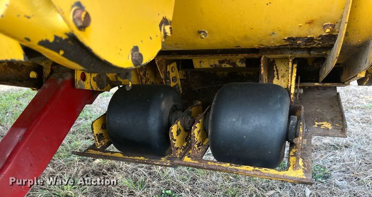 image for item EH2931 New Holland 1475 2300 Series swather / windrower