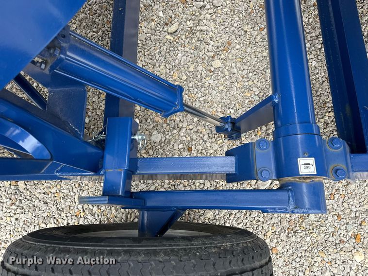 image for item EH7365 Duo-Lift  DC6050 double cone nurse tank trailer