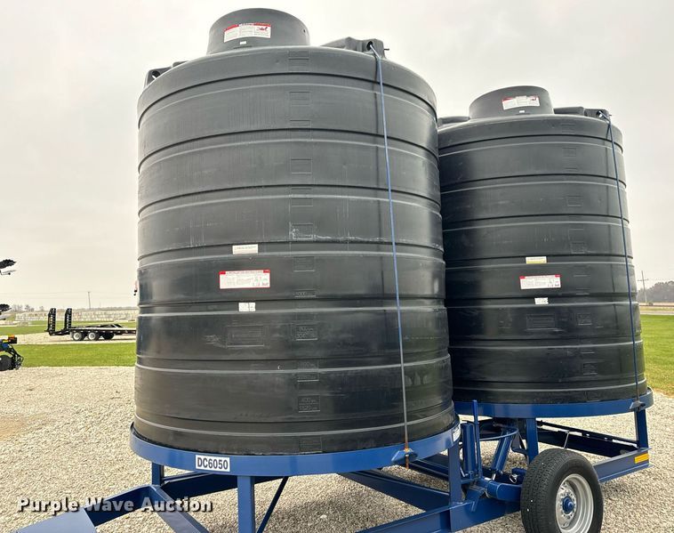 image for item EH7365 Duo-Lift  DC6050 double cone nurse tank trailer