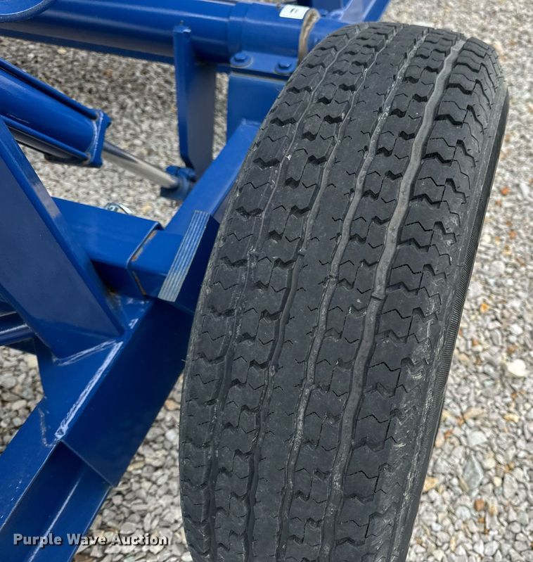 image for item EH7365 Duo-Lift  DC6050 double cone nurse tank trailer